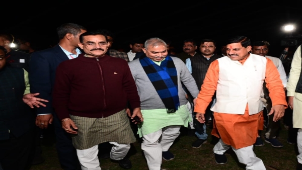 MP new CM Mohan Yadav arrived to meet BJP state president at midnight Shivraj was also seen with him