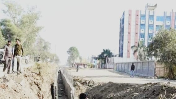 Canal built at a cost of Rs 7 crore in Kolar area of ​​Huzur assembly sank in 10 days, corruption