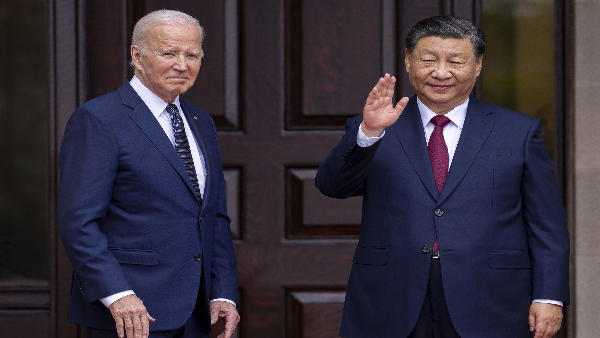 chinese media soft reporting on america