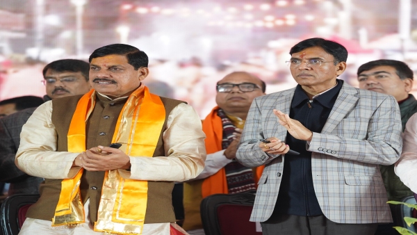 Ujjain CM Mohan Yadav inaugurated the country first healthy food street prasadam Ujjain CM Mohan Yadav inaugurated the country first healthy food street prasadam