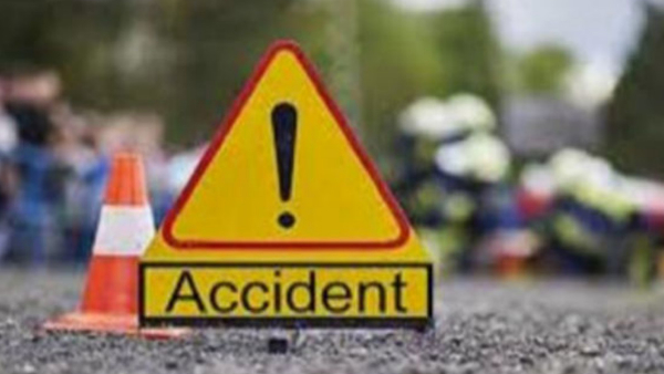 car returning from Tehri accident, two people died falling into 300 meter deep gorge walk due market closed.
