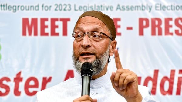 Asaduddin Owaisi 
