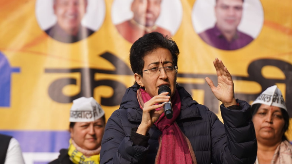 दिल्ली: CM केजरीवाल को गिरफ्तार करने की रची जा रही साजिश दिल्ली: CM केजरीवाल को गिरफ्तार करने की रची जा रही साजिश