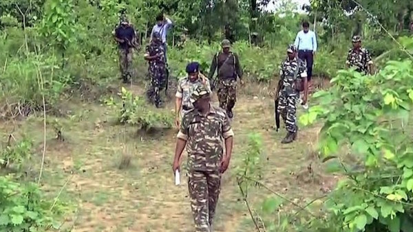 AAP ने छत्तीसगढ़ में जवानों की शहादत पर दी श्रद्धांजलि