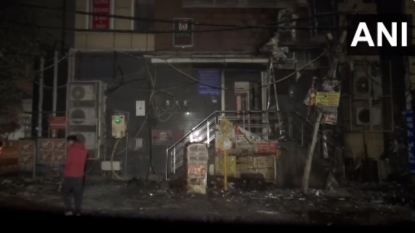 Delhi Dwarka Fire Delhi Dwarka Fire