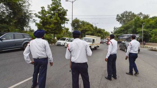 Delhi pending challan