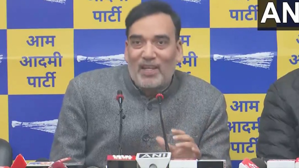 आम आदमी पार्टी के नेता और दिल्ली के कैबिनेट मंत्री गोपाल राय आम आदमी पार्टी के नेता और दिल्ली के कैबिनेट मंत्री गोपाल राय