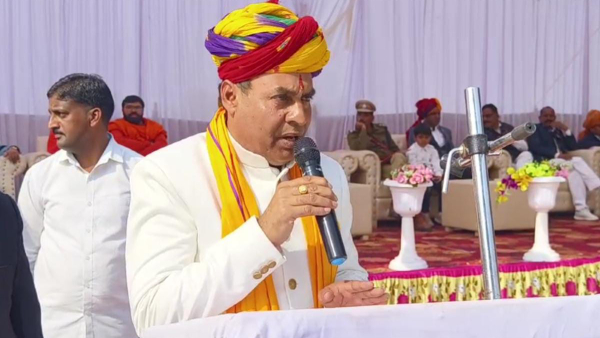 mla-gopichand-meenas-tongue-slipped-chief-minister-said-to-pm-modi