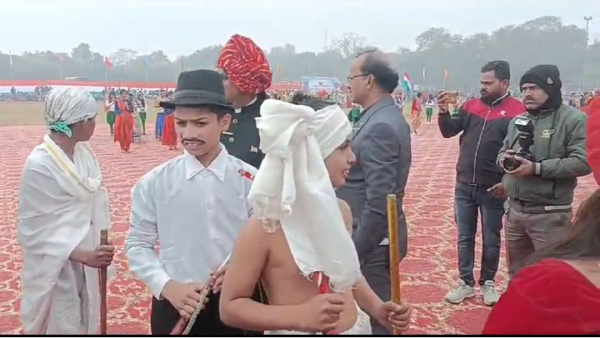 Gwalior Republic Day Parade without clothes Gwalior Republic Day Parade without clothes