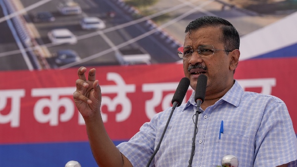 Kejriwal target on ED