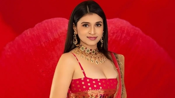 mannara chopra