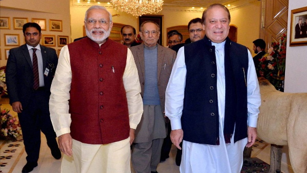 Nawaz Sharif promises peace deal to india