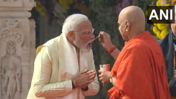 PM Narendra Modi breaks his fast 