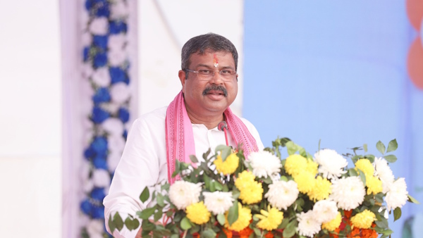  Dharmendra Pradhan