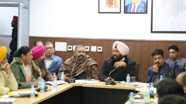 पंजाब: शहरी सौंदर्य प्रतियोगिता के विजेताओं को किया सम्मानित