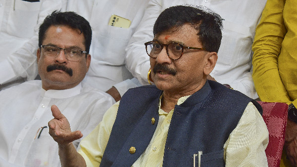 जिन्होंने गुलामी को चुना, हम पर टिप्पणी नहीं करनी चाहिए