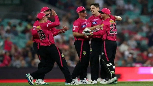 sydney sixers vs sydney thunder