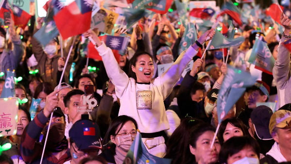 Taiwan Election Voting Begins