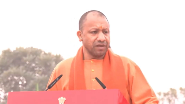 उत्तर प्रदेश के मुख्यमंत्री योगी आदित्यनाथ उत्तर प्रदेश के मुख्यमंत्री योगी आदित्यनाथ