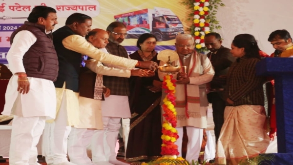 Governor Mangubhai Patel reached Rahatgarh in Sagar to participate in Bharat Vikas Sankalp Yatra