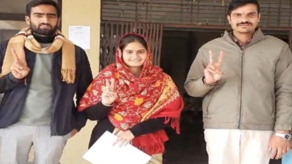 English medium school teacher Divya Saurabh Singh became Sarpanch in Gram Panchayat Madavara Jagir. English medium school teacher Divya Saurabh Singh became Sarpanch in Gram Panchayat Madavara Jagir.