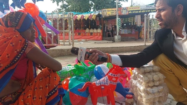 loksabha elections 2024 vidisha, villagers told the truth about Pradhan Mantri Awas Yojana