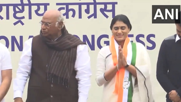 YS Sharmila join Congress