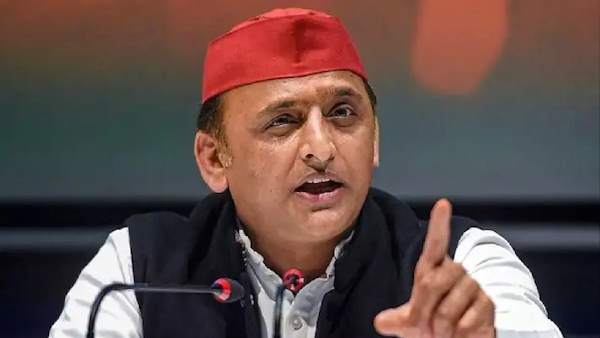 Akhilesh Yadav summoned by CBI 29 feb for questioning in illegal mining case