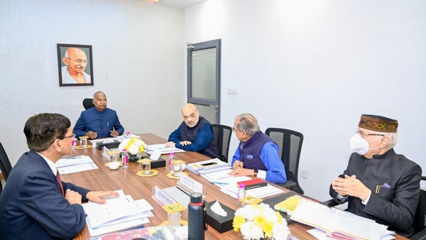 One Nation One Election: रामनाथ कोविंद ने EX CJIs से ली सलाह One Nation One Election: रामनाथ कोविंद ने EX CJIs से ली सलाह