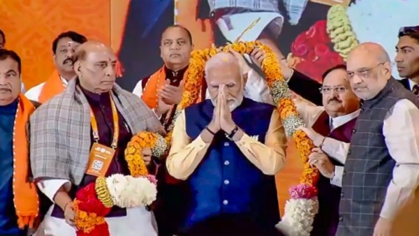 BJP Target 370