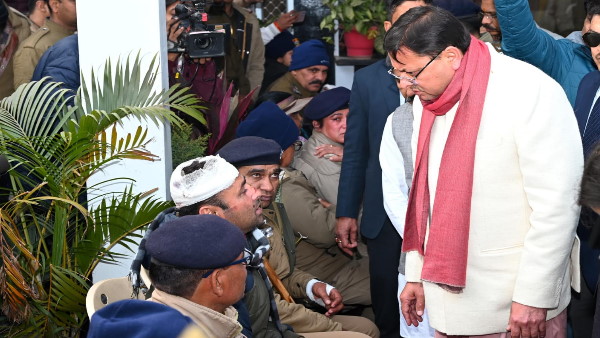 cm dhami