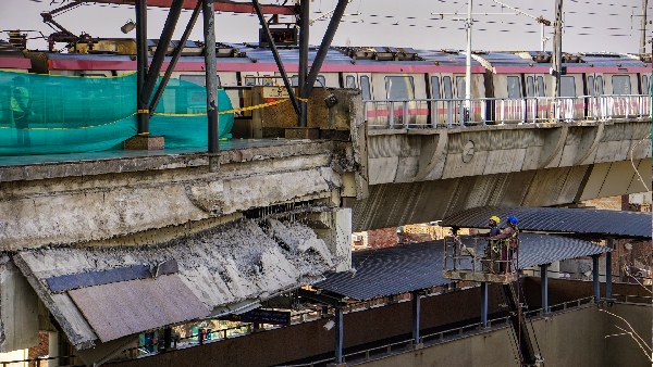 Delhi govt over Gokulpuri metro accident