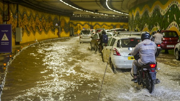 Delhi PWD over Pragati Maidan Tunnel