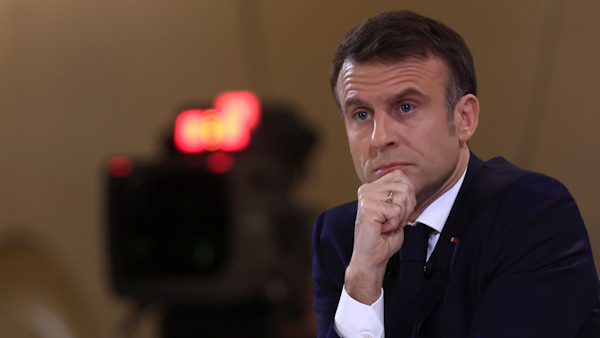 Emmanuel Macron Gerard Mestrallet Emmanuel Macron Gerard Mestrallet