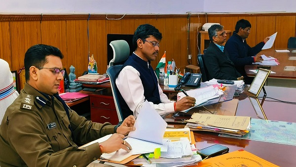Preparations intensified in Gaya district in view of Lok Sabha elections 2024, DM Gaya News In Hindi Preparations intensified in Gaya district in view of Lok Sabha elections 2024, DM Gaya News In Hindi