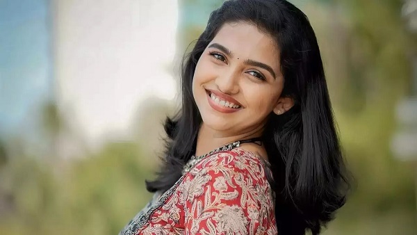 mamitha baiju mamitha baiju