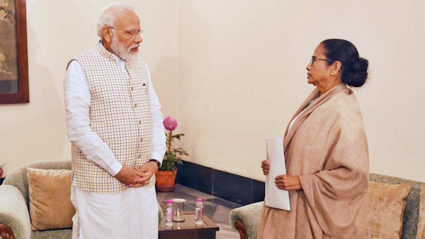 Survey: Mamata Banerjees TMC can win 22 seats in Bengal, BJP is expected to get 19 seats