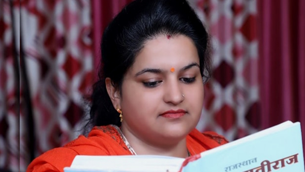 Neeru Yadav SarpanchRam Mandir Darshan