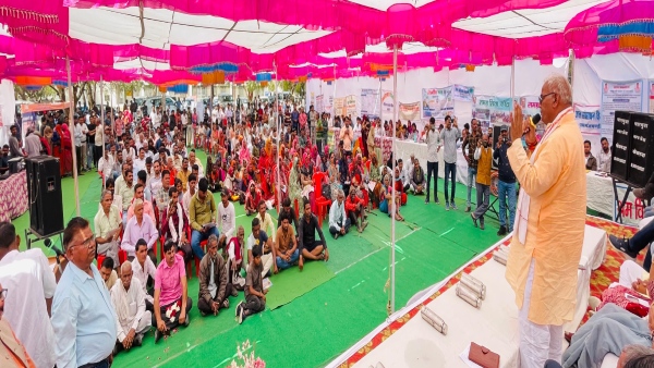 education-minister-madan-dilawars-sarkar-aapke-dwar-campaign-public-hearing-court-held-in-hometown