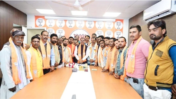 Panna Shahpur district 21 members join BJP