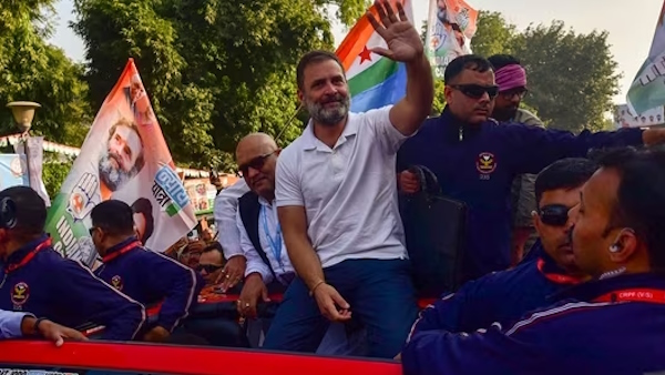 राहुल गांधी ने अमिताभ बच्चन का नाम लेकर PM पर साधा निशाना