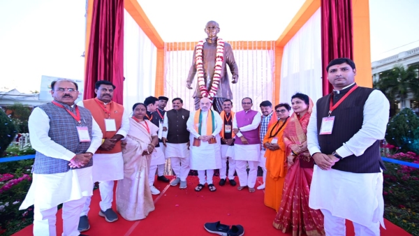 Amit Shah compared India alliance to Kauravas, said - BJP is a party like a group of patriots