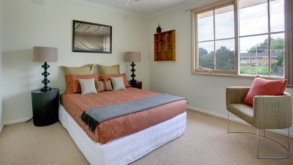 Vastu Tips For Bedroom Its very important for love marriage relationship and Happiness in hindi