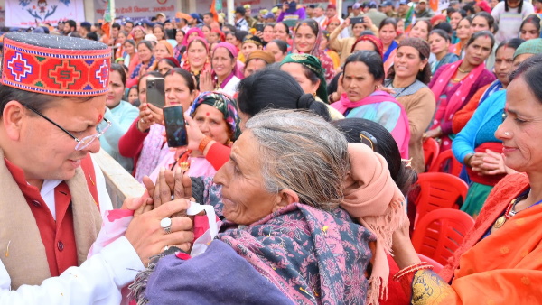 cm dhami