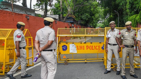 Delhi Police tightens security