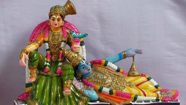 Laxmi Stuti Lyrics in Hindi