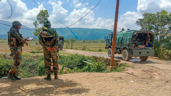 Manipur Army officer apharan Manipur Army officer apharan