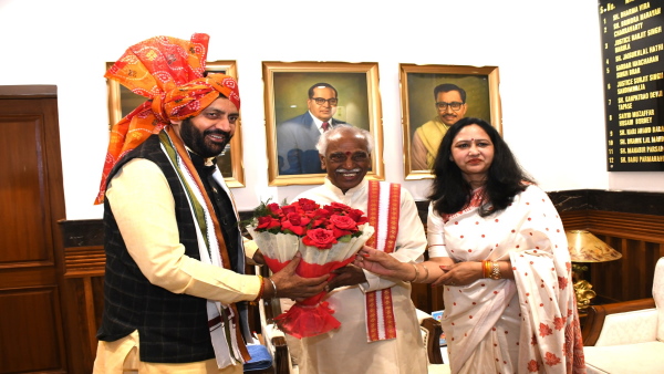 cm saini cm saini