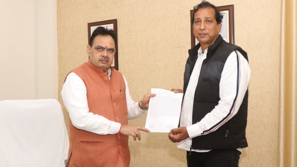 former-minister-rajendra-gudha-today-met-chief-minister-bhajanlal-sharma-and-raised-the-demand-for-s