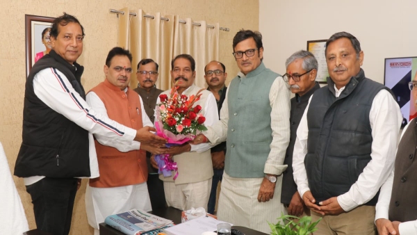 former-minister-rajendra-gudha-today-met-chief-minister-bhajanlal-sharma-and-raised-the-demand-for-s